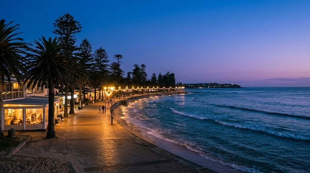 Blue hour along the Cronulla esplanade